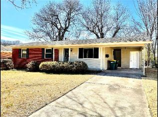 17 Meadowbrook Dr, Little Rock, AR 72205