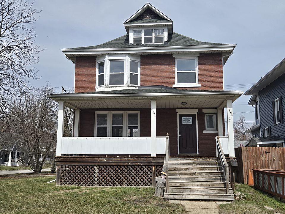 2nd image of 1341 Griswold St