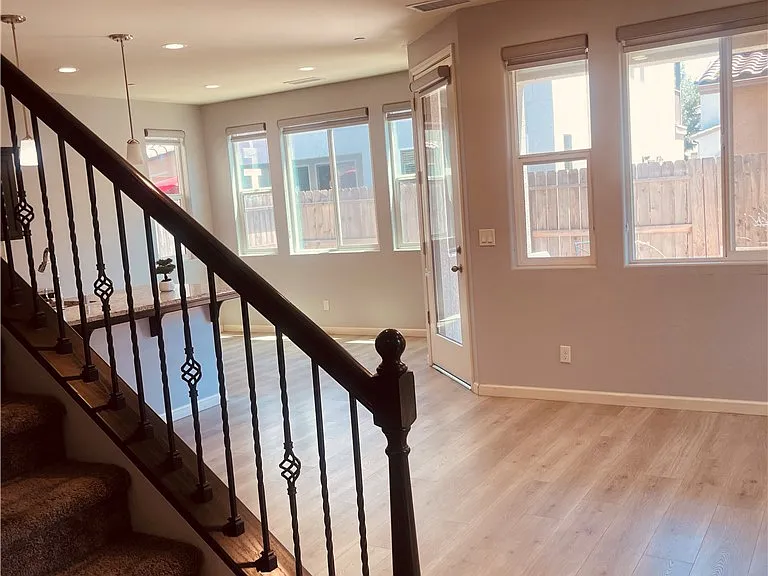 6251 E Overlook Way — Photo 32