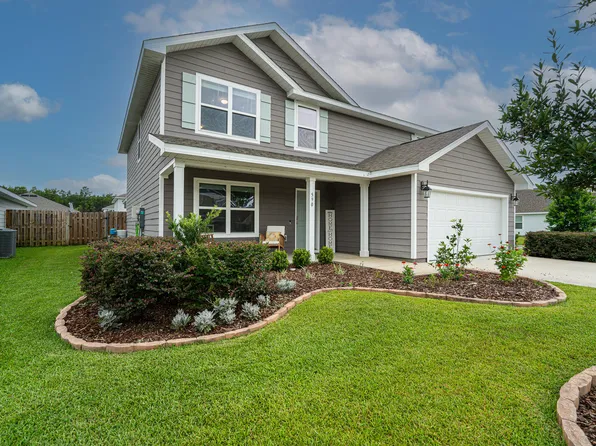 590 Earl Godwin Rd, Freeport, FL 32439