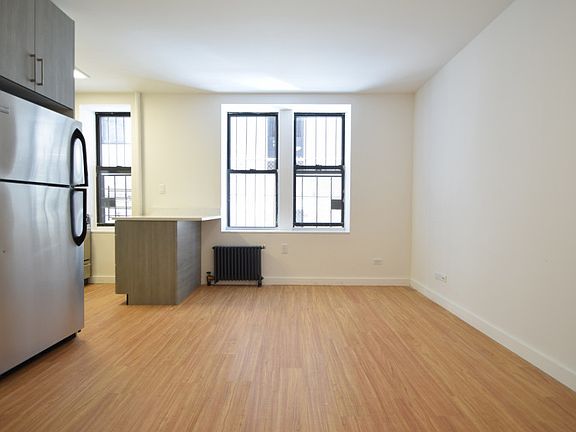 Noonan Towers - Studio - 930-010