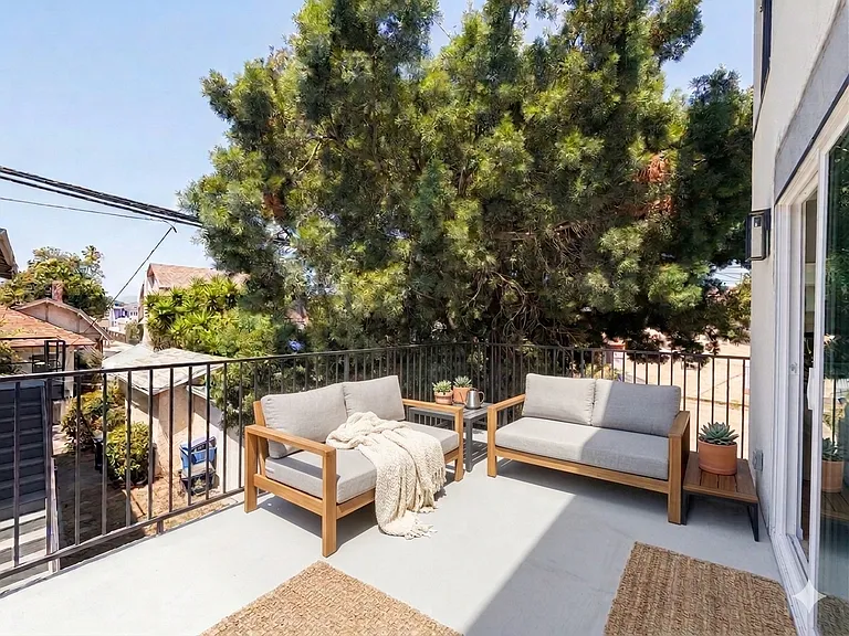 1177 3/4 Leighton Ave #1 — Photo 6