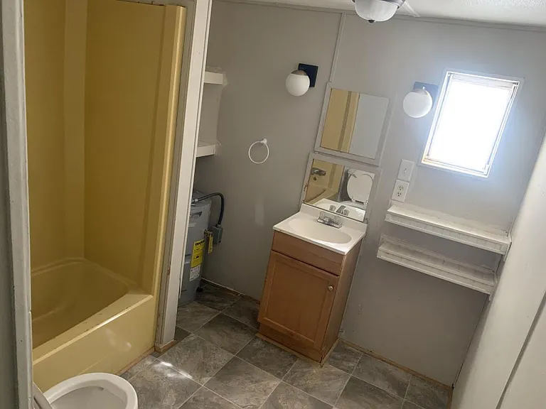 140 S Shank St #21 — Photo 7