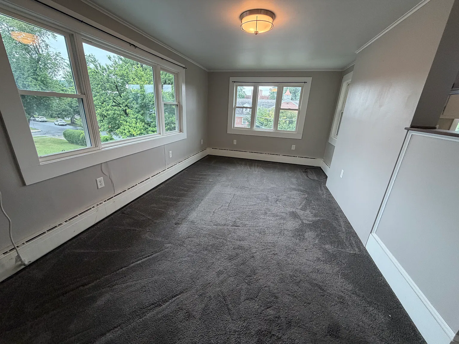 2 bed, 1000 sqft, $1,650 — Photo 1