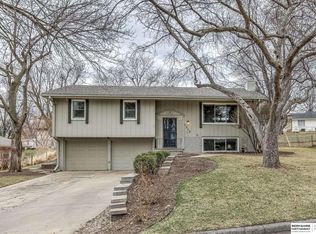 1312 S 165th St, Omaha, NE 68130