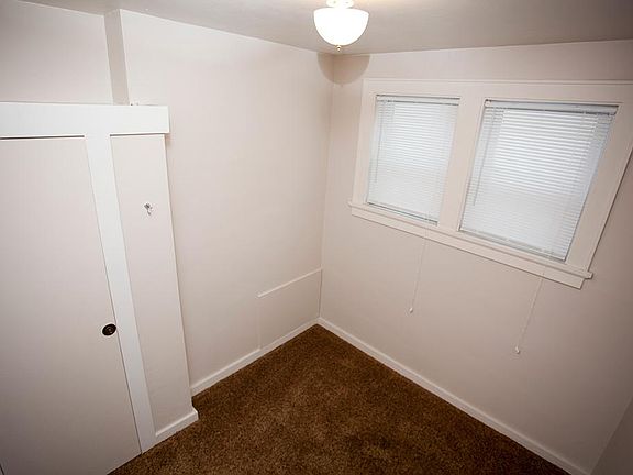 5th image of 2189 S Kinnickinnic Ave Lowr #