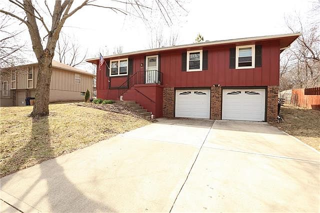 1st image of 2673 SW Shamrock Dr