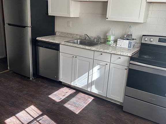 4th image of 267 Saint Eugene Ln