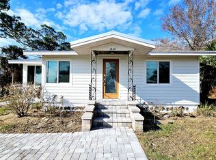 1820 New Point Comfort Rd, Englewood, FL 34223