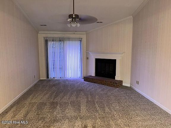 3rd image of 1968 Quail Ridge Rd APT D