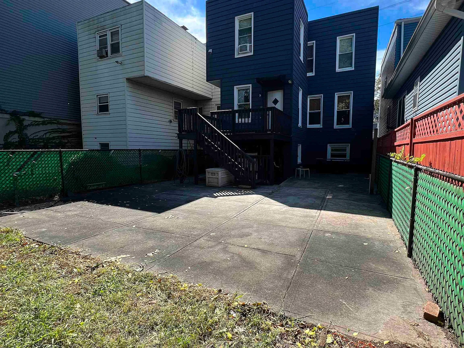 3 bed, 2.0 bath, $3,600 — Photo 2