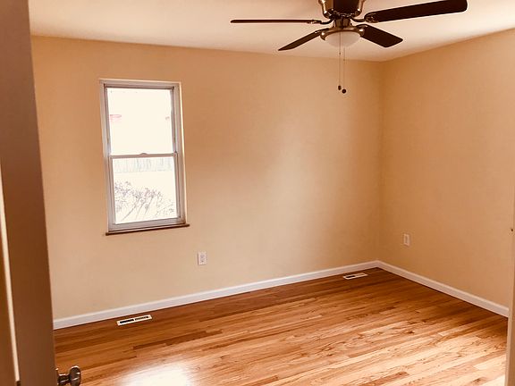 5th image of 411 California Ave