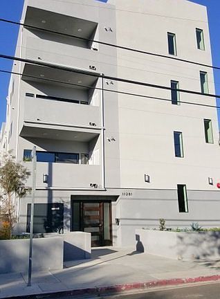 2nd image of 11281 Huston St #6
