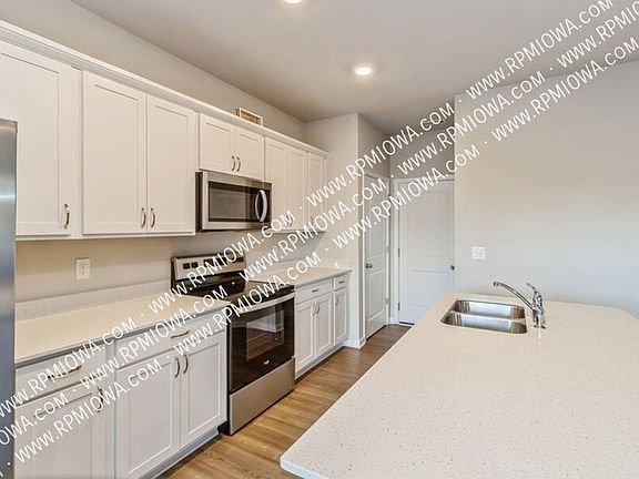 4th image of 2710 NW 35th Ln