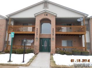9637 Wildflower Ct, Belleville, MI 48111