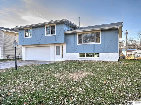 3108 Jackson St, Bellevue, NE 68005