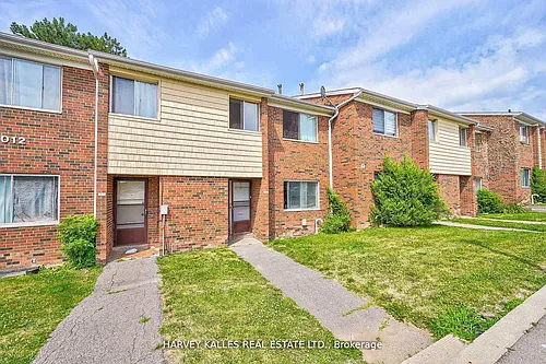 2000 Sheppard Ave W Photo 1