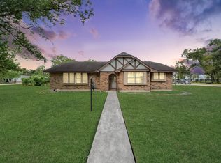 4619 Frontier Dr, Houston, TX 77041