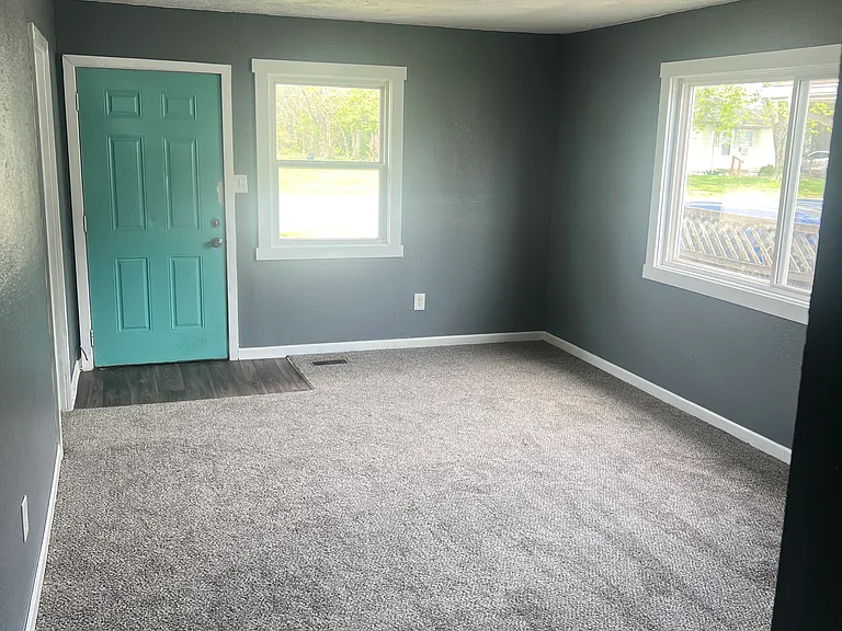 2029 Reformers Ave — Photo 12