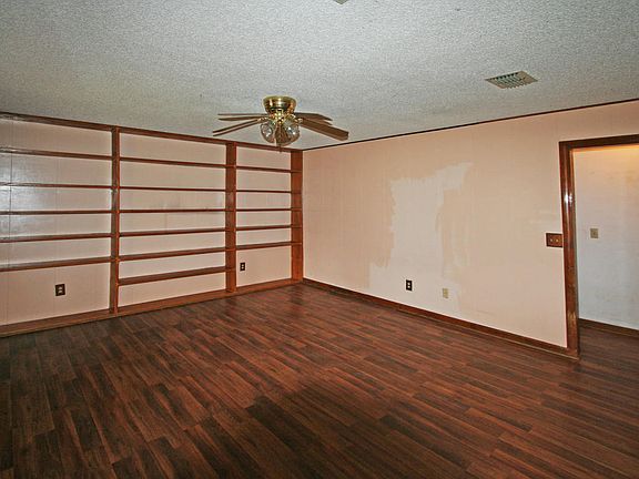 4th image of 4525 Santa Clara Ave