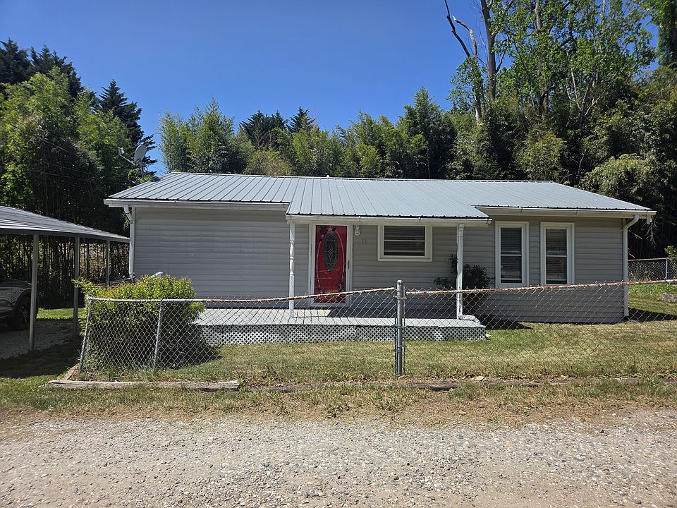 1st image of 13 Rosscraggon Dr