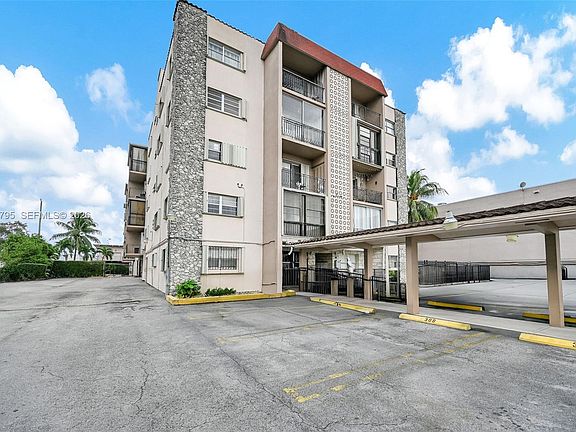 2nd image of 3640 NW 9th St APT 401