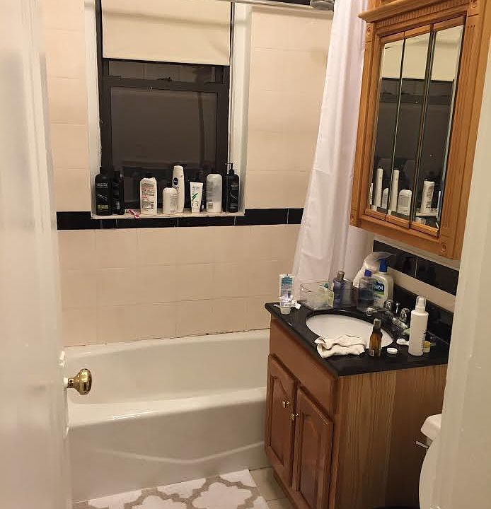 2nd image of 116 Saint Stephen St