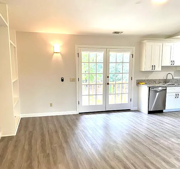 16939 Cantaranas Apartment — Photo 4