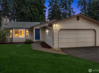 Mc Allaster Place, Kirkland, WA 98034