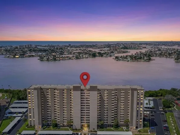 7050 SUNSET DRIVE S #211, SOUTH PASADENA, FL 33707