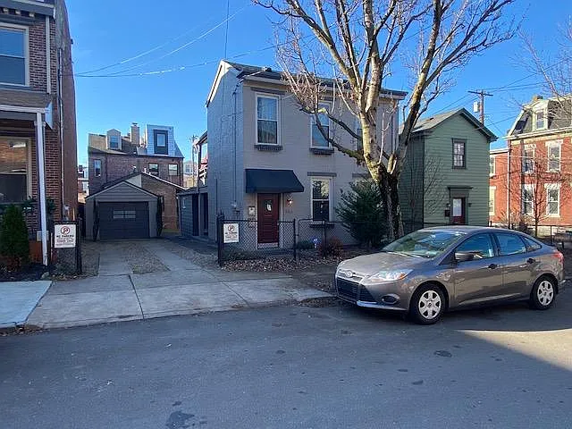 164 43rd St Floor 2 photo 1