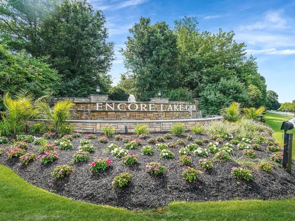 203 Symphony Drive, Lake Grove, NY 11755