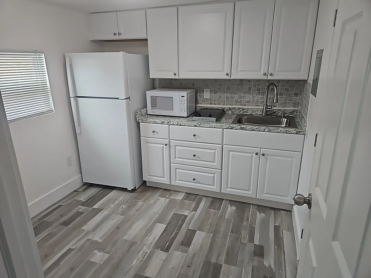 1 bed, 418 sqft, $1,475 — Photo 1