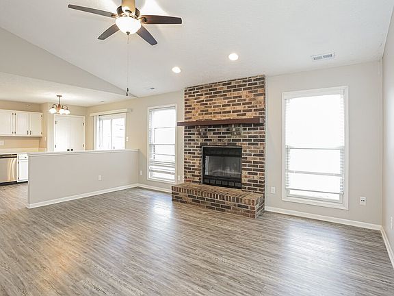 5th image of 6682 Dunsany Ct