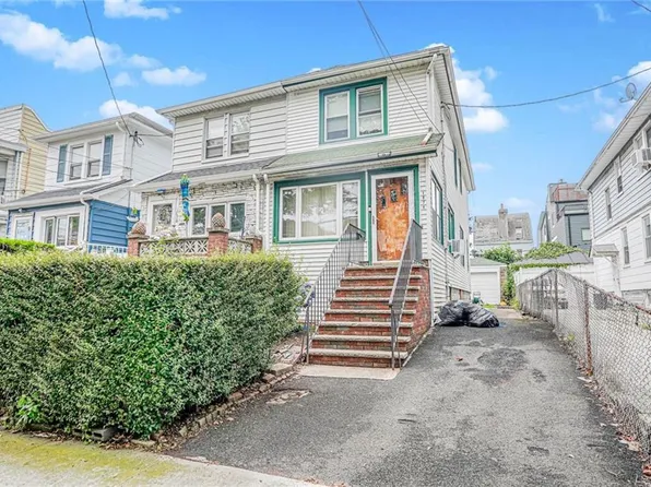 1074 E 36th St, Brooklyn, NY 11210