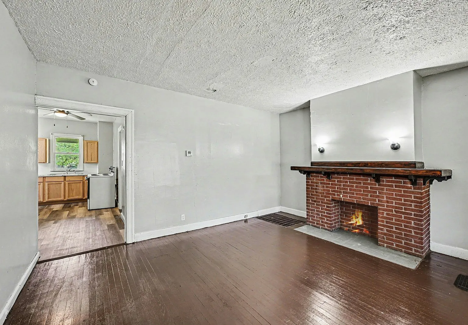 427 Kolping Avenue, Unit 427 — Photo 4