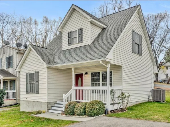 1634 24th St NE, Roanoke, VA 24012