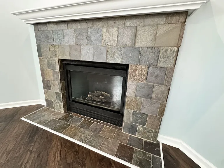 1733 Bernstein Dr — Photo 24