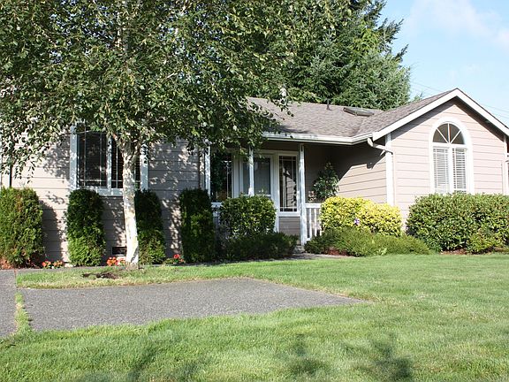 Front - driveway view