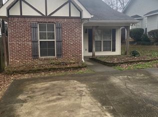 9471 Brook Forest Cir, Helena, AL 35080