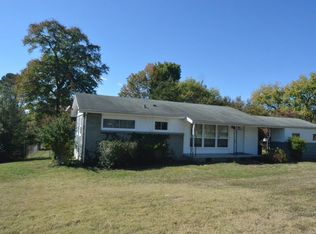 2001 Rambling Rd, Knoxville, TN 37912