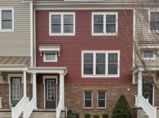 119 3rd St, Oakmont, PA 15139