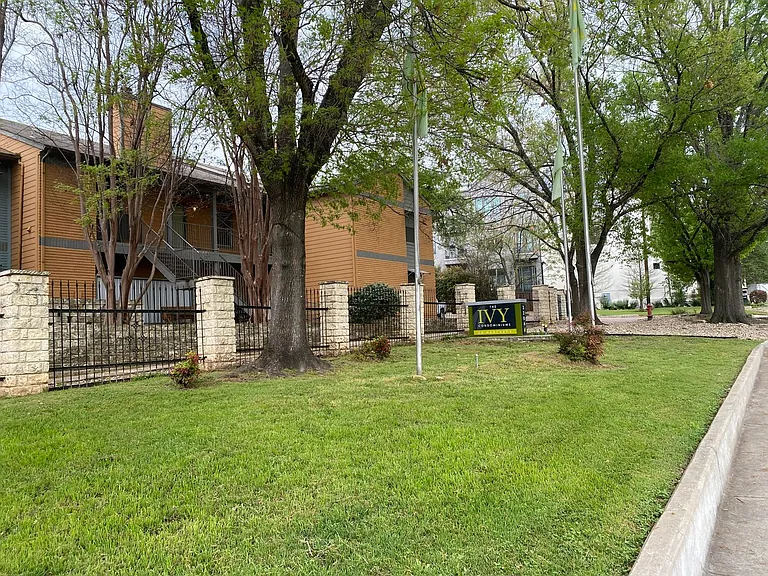 3204 Menchaca Rd #408 — Photo 6
