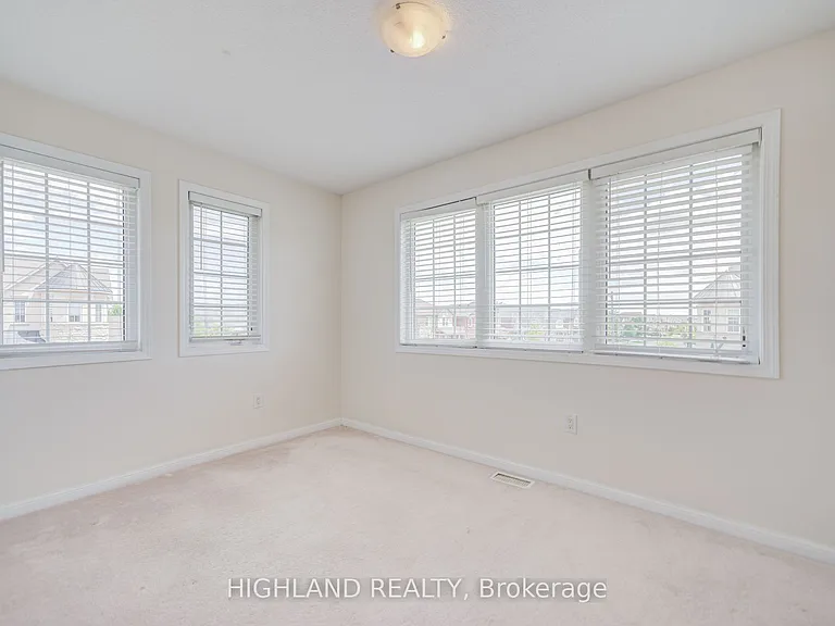 513 Tyrone Cres — Photo 25