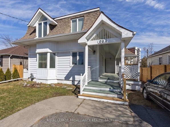 69 Scott St, Kingston, ON K7L 1L6