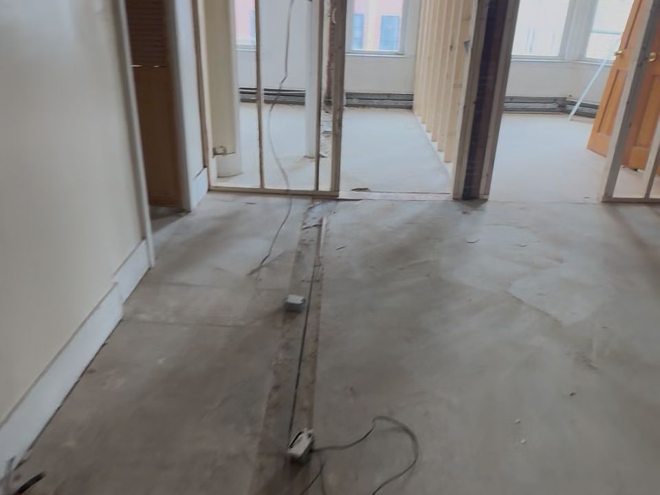 1st image of 40 Lexington St APT 2