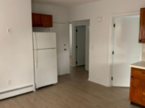 3rd image of 14-18 Kerema Ave #1