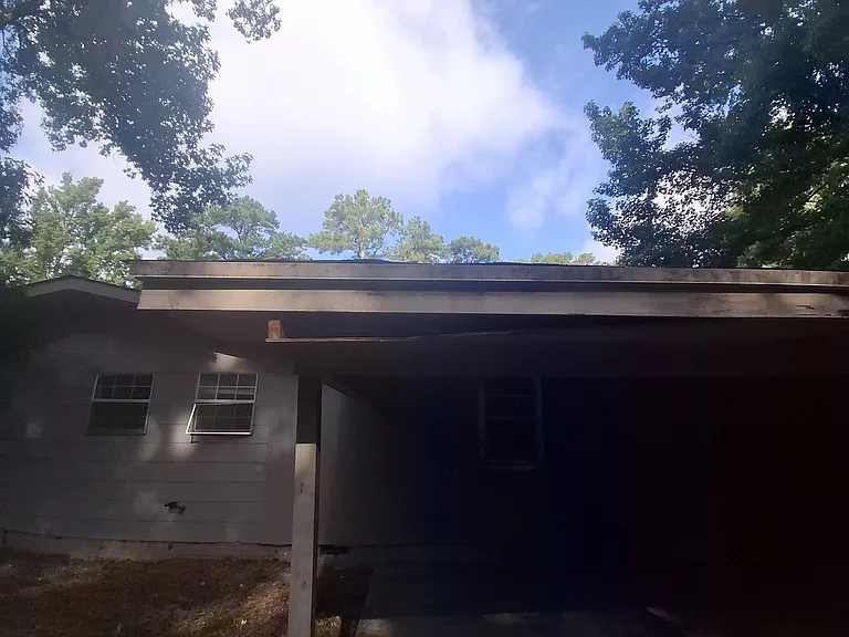3058 Woodside Dr — Photo 25