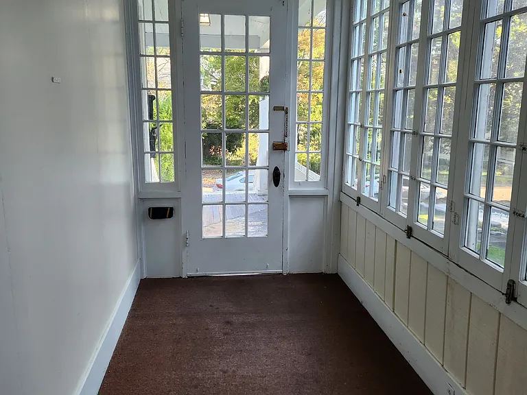 24 E 4th St #101 — Photo 4