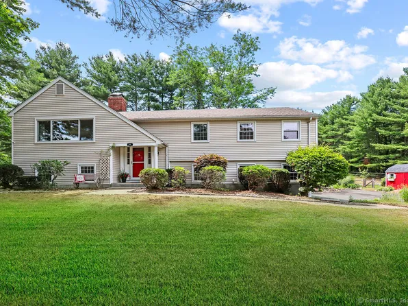 18 Chestnut Hill Road, Simsbury, CT 06092